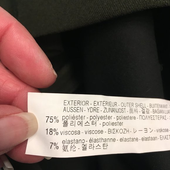 Zara (M) Dark Green Short Skirt with Front Detail and Hidden Pockets - Picture 7 of 7